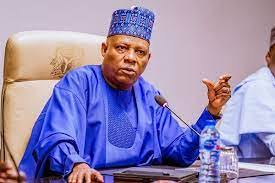 Nigeria Vice President leads mourners to late commissioner’s funeral